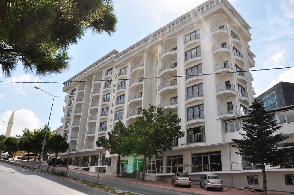Ny World Hotel Istanbul Exterior photo